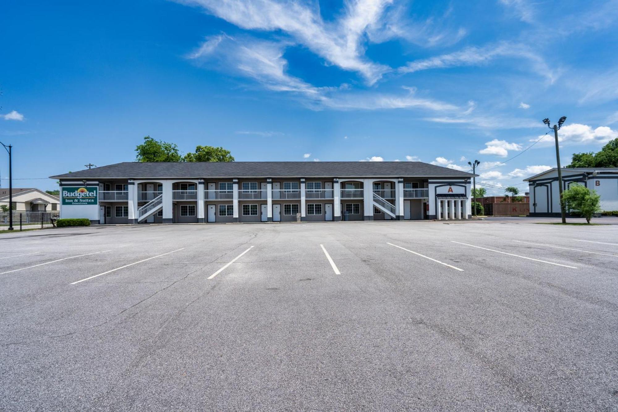 Budgetel Inns & Suites Augusta Downtown 706-945-1238 Kültér fotó