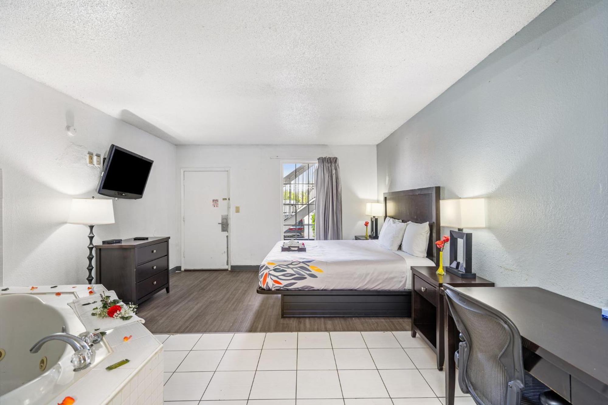 Budgetel Inns & Suites Augusta Downtown 706-945-1238 Kültér fotó